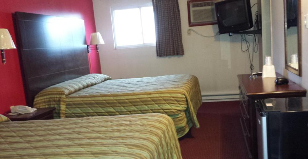 Hallmark Motel